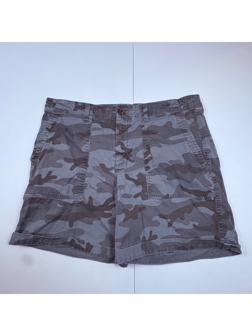 Gap‎ Womens Gray Camo Girlfriend Khaki Shorts Size 10 Cotton Blend Casual Summer
